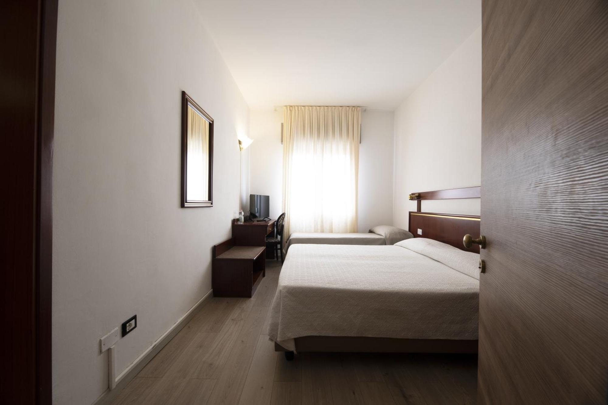 Vienna Hotel Marghera